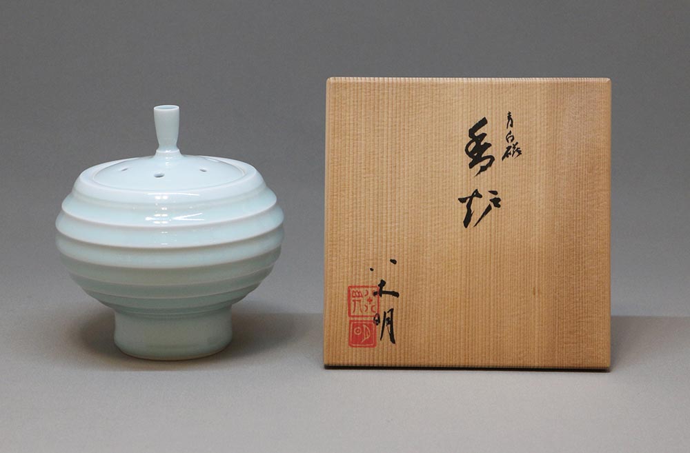 香炉 陶器 おしゃれ 飛青磁　陶器 工芸品 伝統 和モダン 国産 日本製 菊